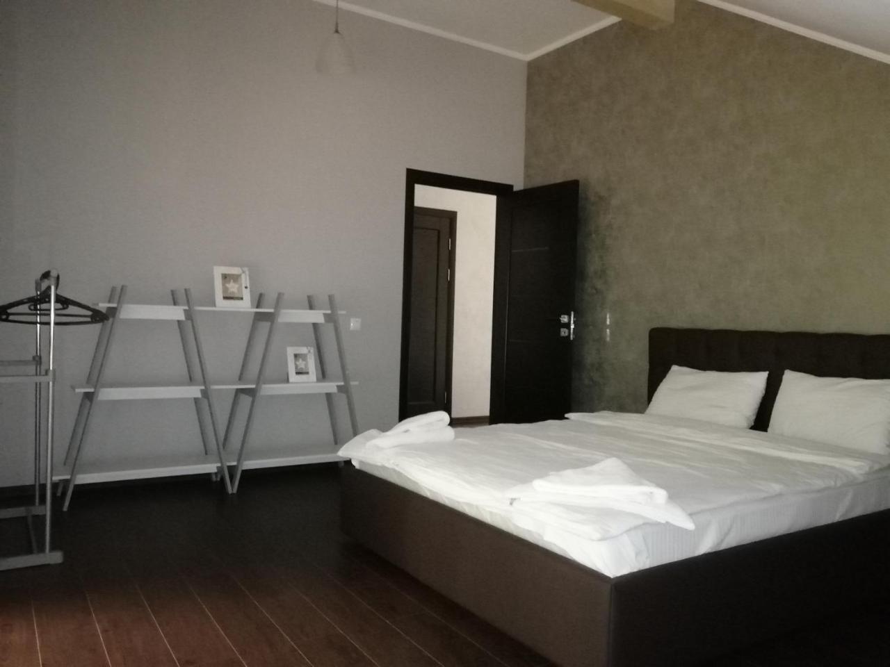 Berghaus Bukovel Villa Екстериор снимка